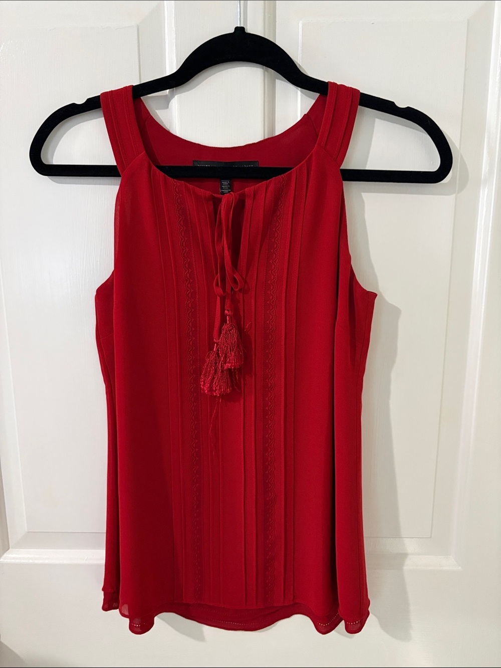 White House Black Market Red Tassel Tie Sleeveless Top